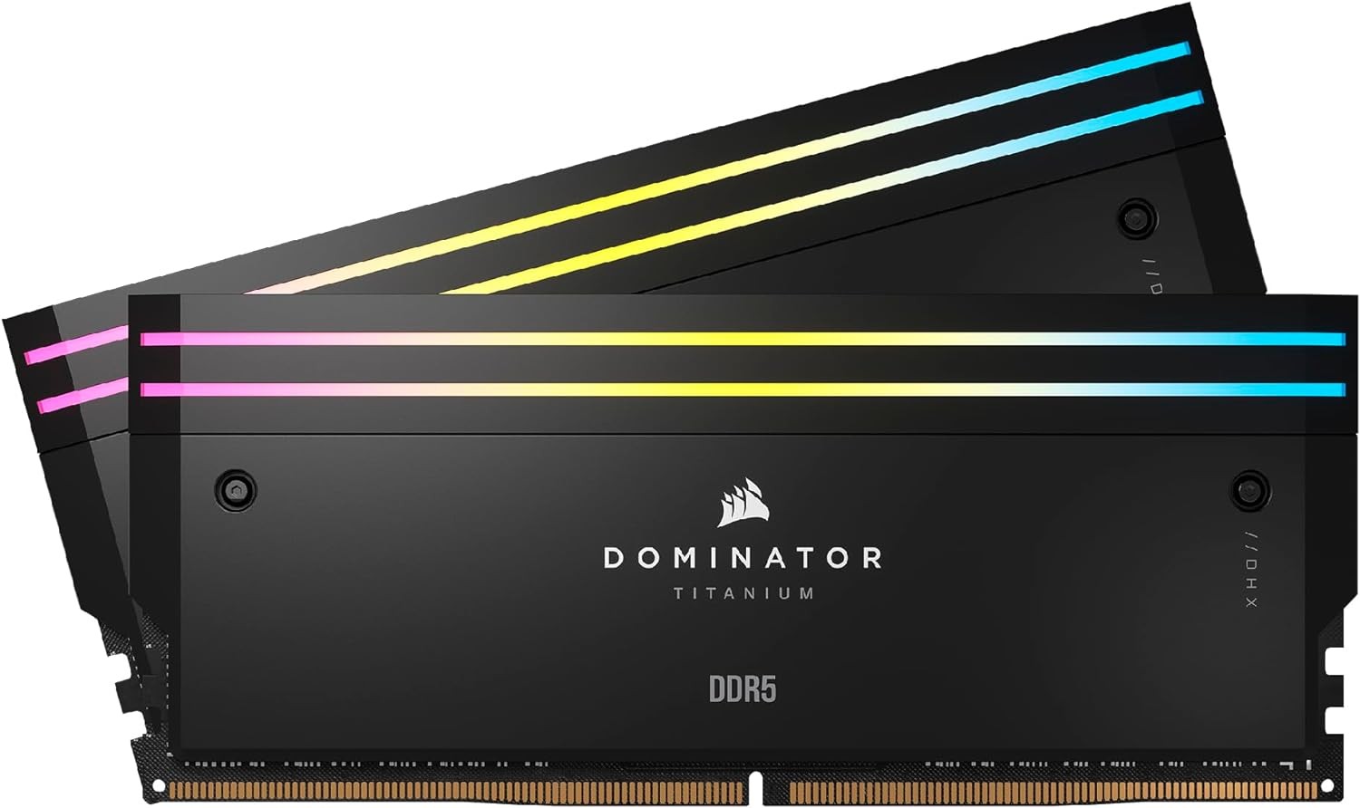 זיכרון לנייח DRAM Corsair DOMINATOR TITANIUM RGB CMP32GX5M2B6000C30 KIT 32GB (2x16GB) DDR5 6000MHz CL30 צבע שחור