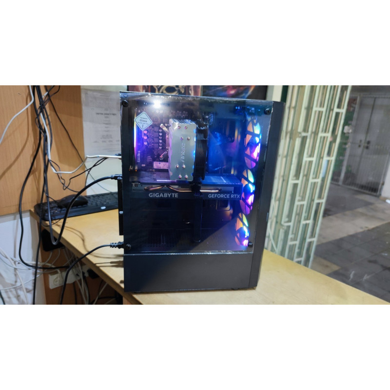 מחשב גיימינג G-PRO-187 NVIDIA GeForce RTX 4060 Intel Core i5 12400F RAM: 16GB SSD: 1TB