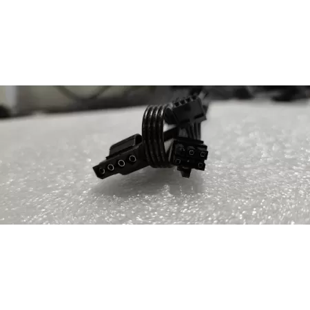 Cable Gigabyte GP-B700H MOLEX CALBE Color:black