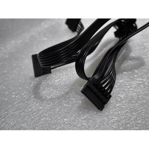 כבלים לספק כוח Cooler Master ZH-5700-H MWE GOLD 750 V2 SATA CABLE צבע שחור..