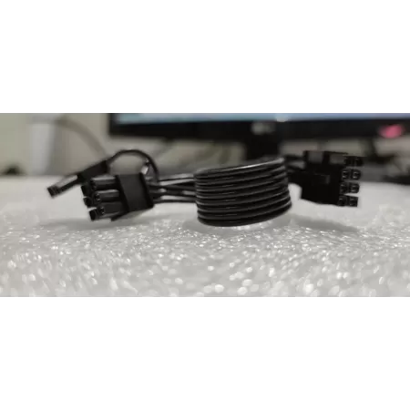 Power supply cable Gigabyte GP-B700H PCIE CABLE Color:black