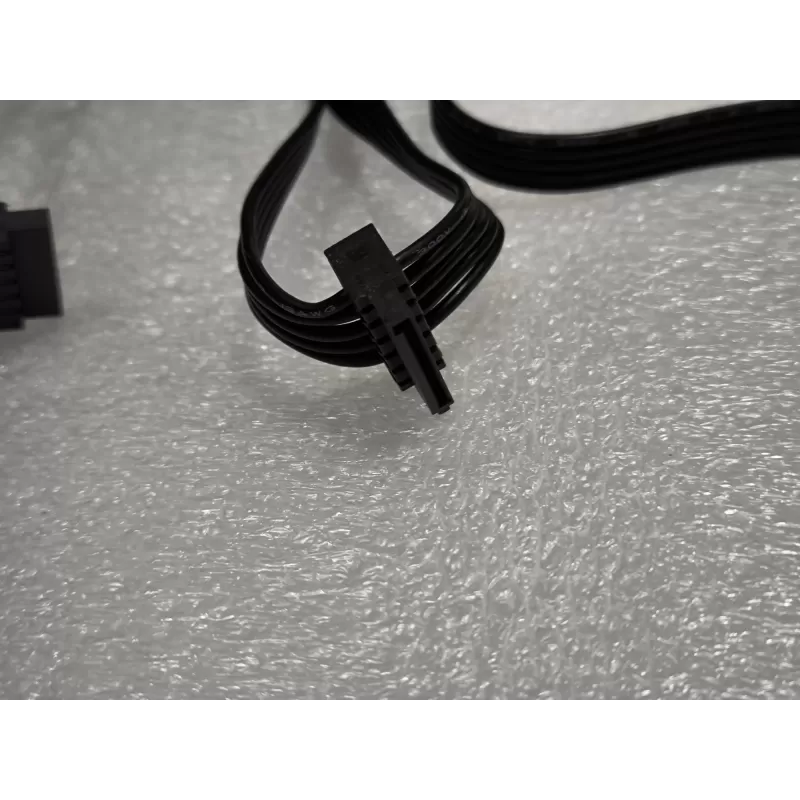 Cable Zalman ZM1000-EBT SATA CABLE Color:black Condition:Used Cable Zalman ZM1000-EBT SATA CABLE Color:black Condition:Used