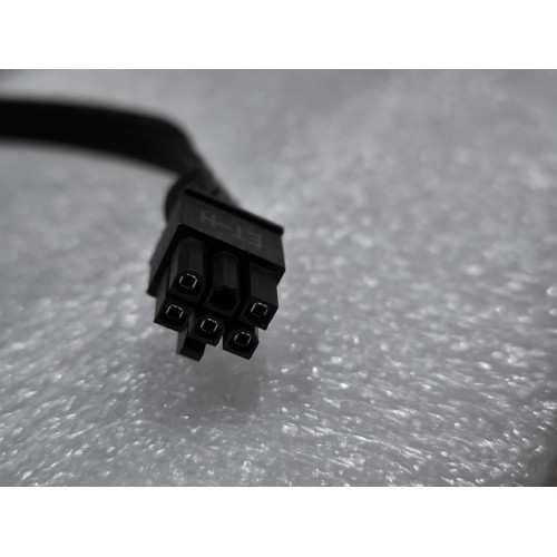 כבלים לספק כוח Zalman ZM1000-EBT SATA CABLE צבע שחור מצב:משומש..