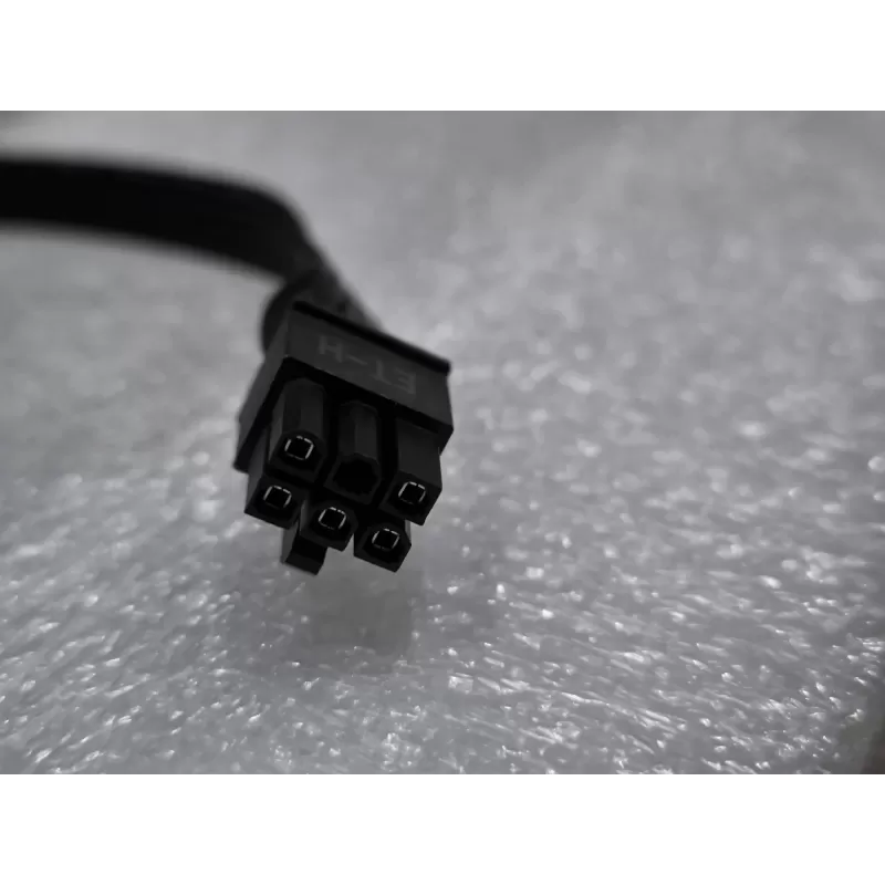 Cable Zalman ZM1000-EBT SATA CABLE Color:black Condition:Used Cable Zalman ZM1000-EBT SATA CABLE Color:black Condition:Used