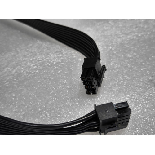 כבלים לספק כוח Zalman ZM1000-EBT USED 8 PIN VGA CABLE צבע שחור מצב:משומש..