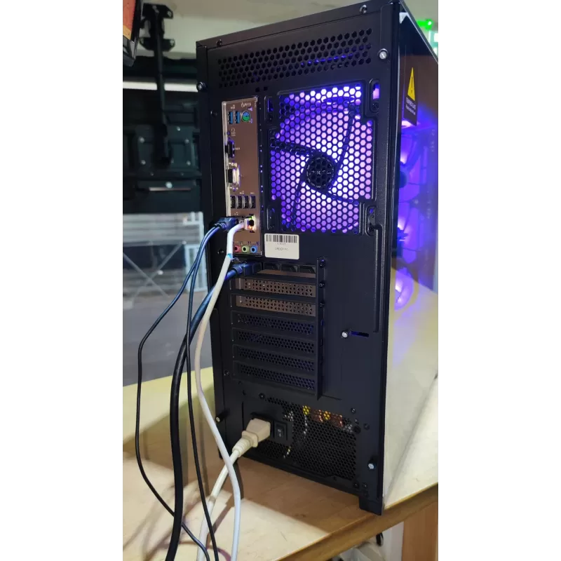 מחשב גיימינג מקצועי - AMD Ryzen 7 7800X3D + RTX 4070 Ti SUPER 16GB VRAM + 32GB RAM - G-PRO-246 מחשב גיימינג מקצועי - AMD Ryzen 7 7800X3D + RTX 4070 Ti SUPER 16GB VRAM + 32GB RAM - G-PRO-246