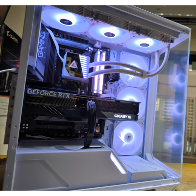 מחשב גיימינג G-PRO-449 NVIDIA GeForce RTX 4070 SUPER AMD Ryzen 7 7700 RAM:32GB מחשב גיימינג G-PRO-449 NVIDIA GeForce RTX 4070 SUPER AMD Ryzen 7 7700 RAM:32GB