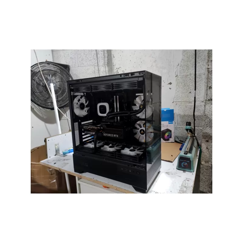 מחשב גיימינג מקצועי - AMD Ryzen 7 7800X3D + RTX 5070 12GB VRAM + 32GB RAM - G-PRO-933