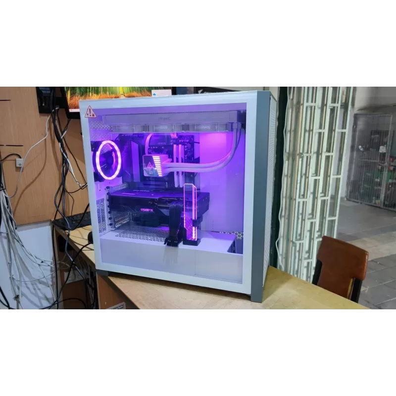 מחשב גיימינג מקצועי - AMD Ryzen 7 7800X3D + RX 7800 XT 16GB VRAM + 32GB RAM - G-PRO-188