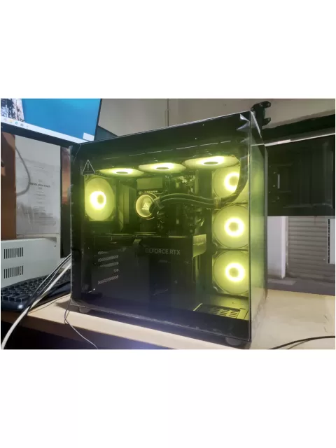 מחשב גיימינג מקצועי - Intel Core i7 14700F + RTX 5070 12GB VRAM + 32GB RAM - G-PRO-907