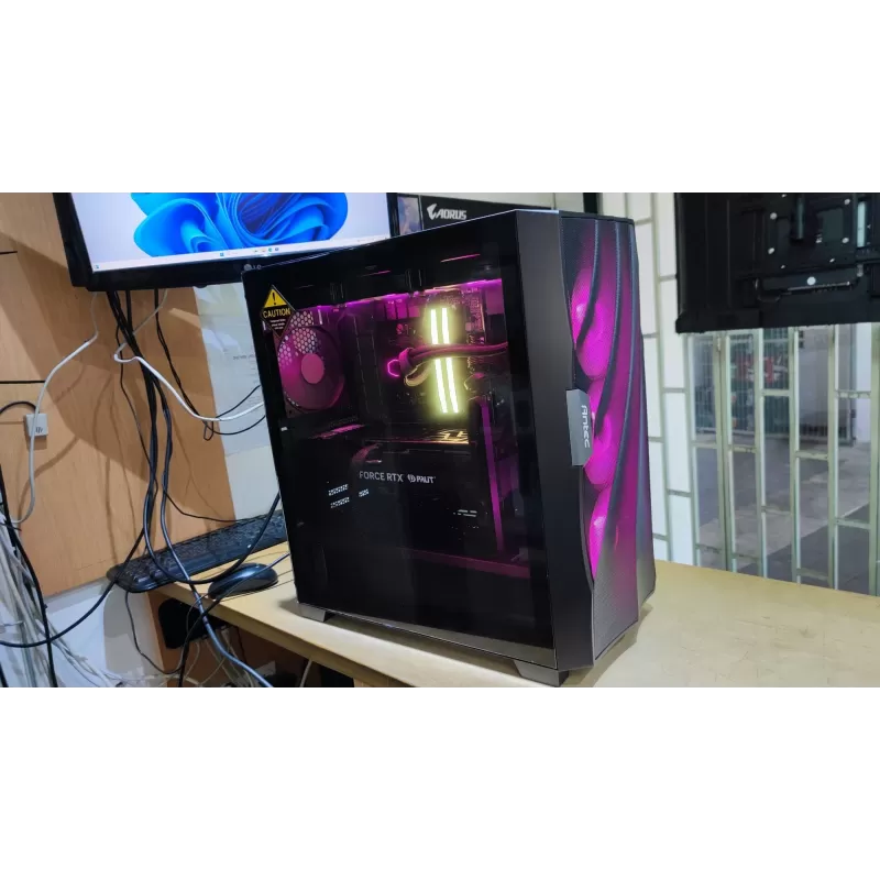 מחשב גיימינג מקצועי - AMD Ryzen 7 7800X3D + RTX 4080 SUPER 16GB VRAM + 32GB RAM - G-PRO-215 מחשב גיימינג מקצועי - AMD Ryzen 7 7800X3D + RTX 4080 SUPER 16GB VRAM + 32GB RAM - G-PRO-215