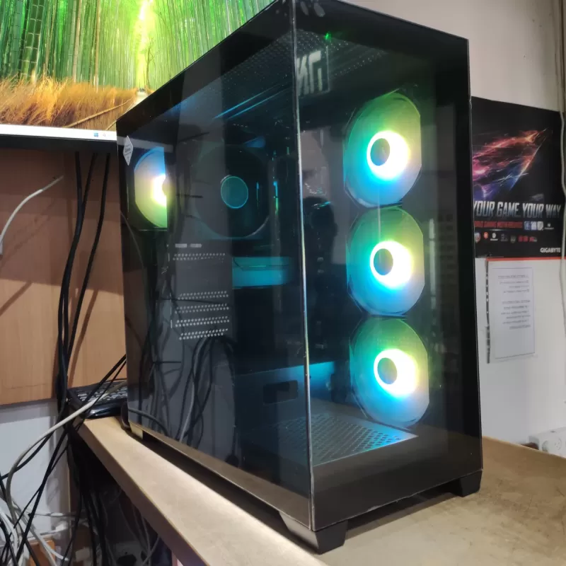מחשב גיימינג מקצועי - AMD Ryzen 7 7700 + RTX 5060 Ti 16GB VRAM + 32GB RAM - G-PRO-563