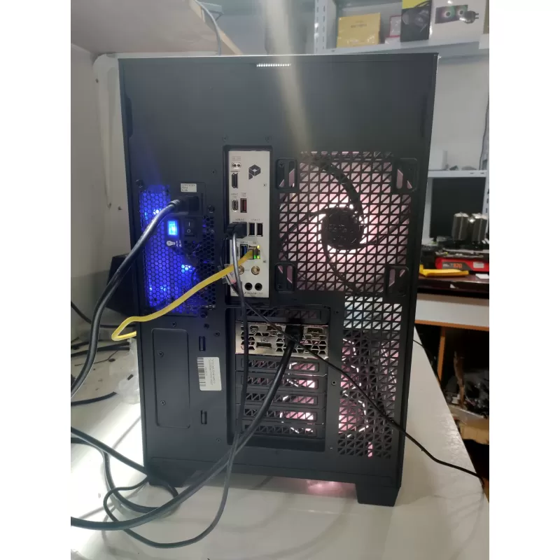 מחשב גיימינג מקצועי - AMD Ryzen 7 9800X3D + RTX 5070 12GB VRAM + 32GB RAM - G-PRO-908 מחשב גיימינג מקצועי - AMD Ryzen 7 9800X3D + RTX 5070 12GB VRAM + 32GB RAM - G-PRO-908
