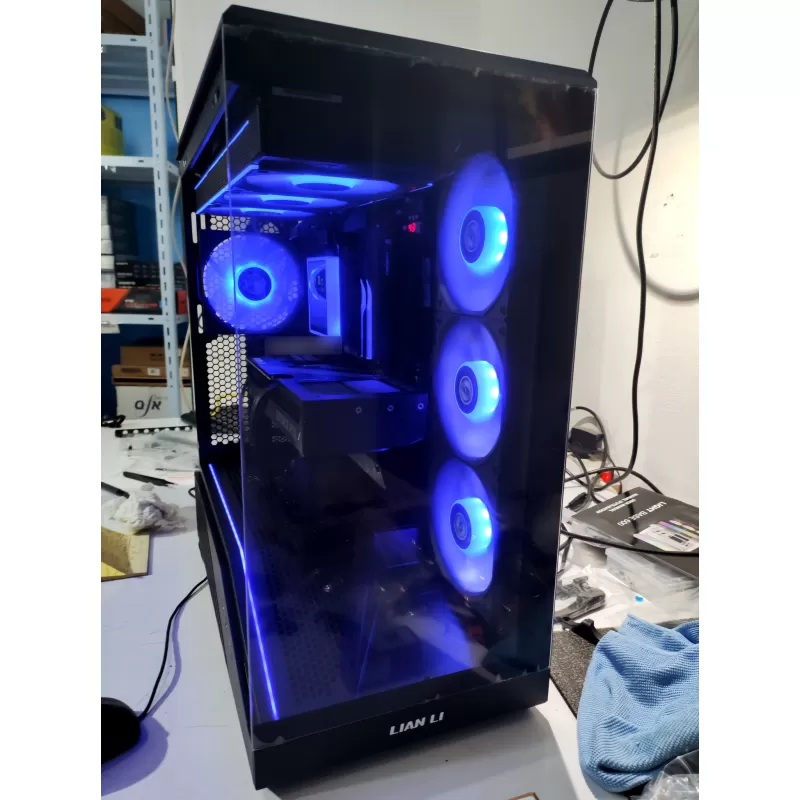 Игровой ПК Pro - AMD Ryzen 7 9800X3D + RTX 5070 Ti 16GB VRAM + 48GB RAM - G-PRO-949