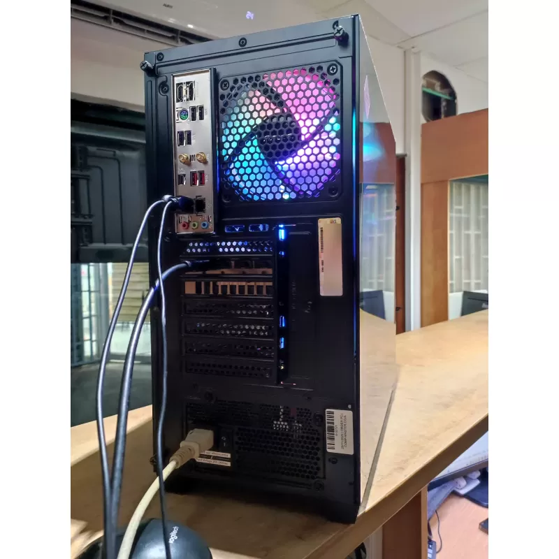 Игровой ПК Pro - AMD Ryzen 7 7700X + RTX 5070 12GB VRAM + 32GB RAM - G-PRO-817