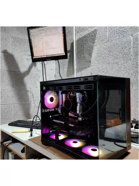 מחשב גיימינג מקצועי - AMD Ryzen 5 9600X + RX 9070 16GB VRAM + 32GB RAM - G-PRO-877