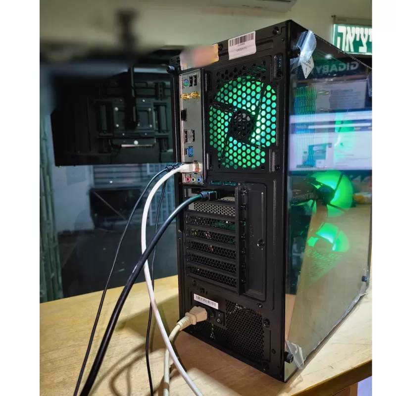 מחשב גיימינג מקצועי - Intel Core i5 12400F + RTX 4060 8GB VRAM + 16GB RAM - G-PRO-399