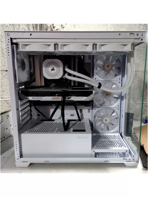 מחשב גיימינג מקצועי - AMD Ryzen 7 9700X + RX 9060 XT 16GB VRAM + 32GB RAM - G-PRO-879