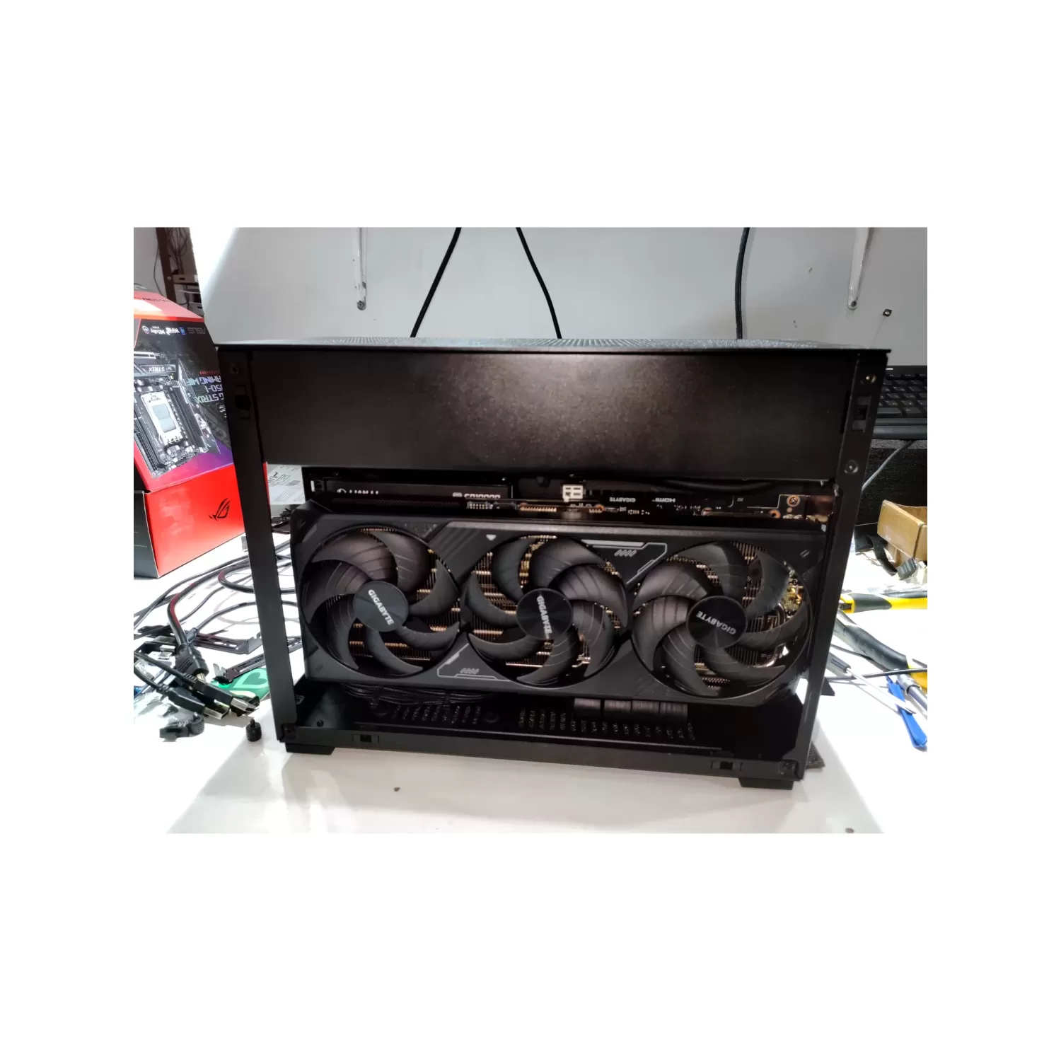 Игровой ПК Pro - AMD Ryzen 7 9800X3D + RTX 5080 16GB VRAM + 64GB RAM - G-PRO-910