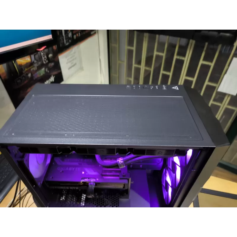 מחשב גיימינג מקצועי - Intel Core i7 14700K + RTX 4070 Ti SUPER 16GB VRAM + 32GB RAM - G-PRO-390