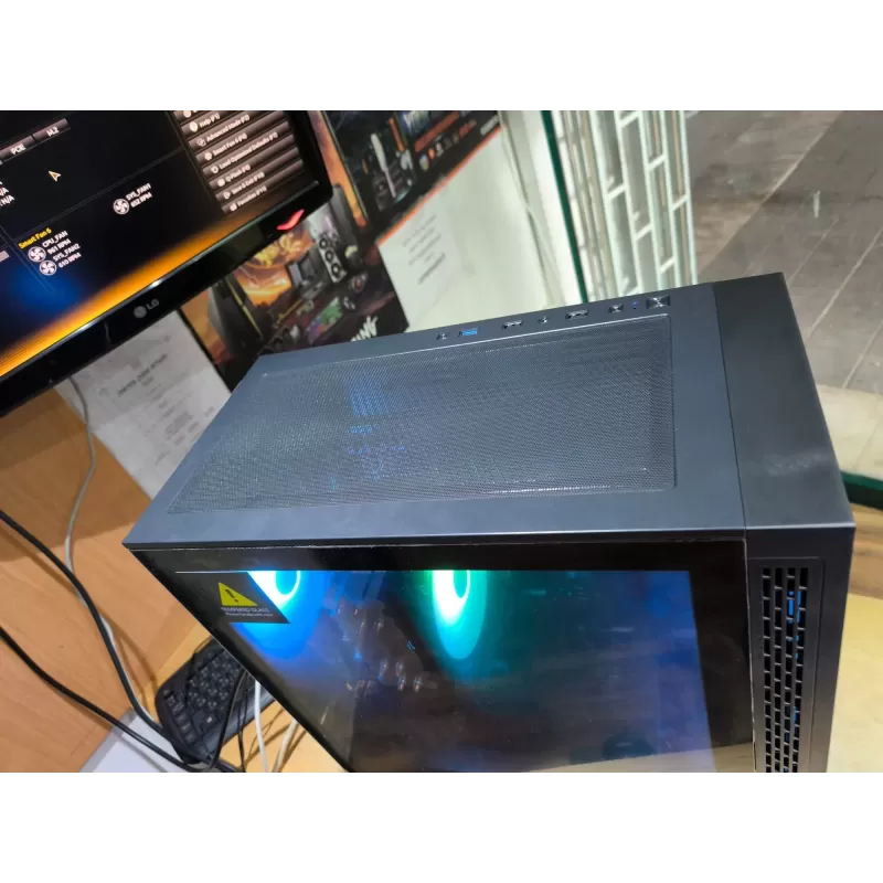 מחשב גיימינג מקצועי - AMD Ryzen 5 5600X + RTX 4060 8GB VRAM + 16GB RAM - G-PRO-266