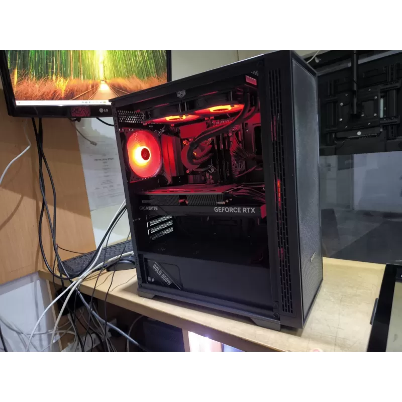 מחשב גיימינג מקצועי - Intel Core i7 14700F + RTX 4080 SUPER 16GB VRAM + 32GB RAM - G-PRO-306