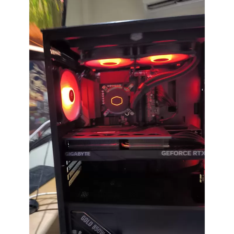 מחשב גיימינג מקצועי - Intel Core i7 14700F + RTX 4080 SUPER 16GB VRAM + 32GB RAM - G-PRO-306