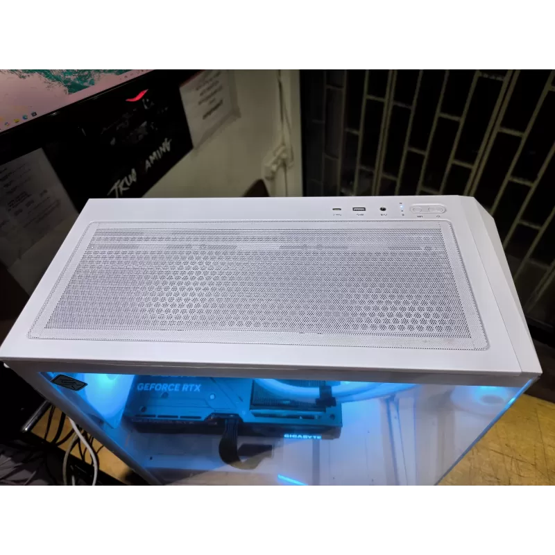 מחשב גיימינג מקצועי - AMD Ryzen 7 7700 + RTX 4070 SUPER 12GB VRAM + 32GB RAM - G-PRO-391
