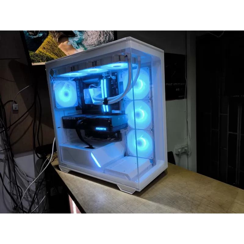 מחשב גיימינג מקצועי - AMD Ryzen 7 7700 + RTX 4070 SUPER 12GB VRAM + 32GB RAM - G-PRO-391