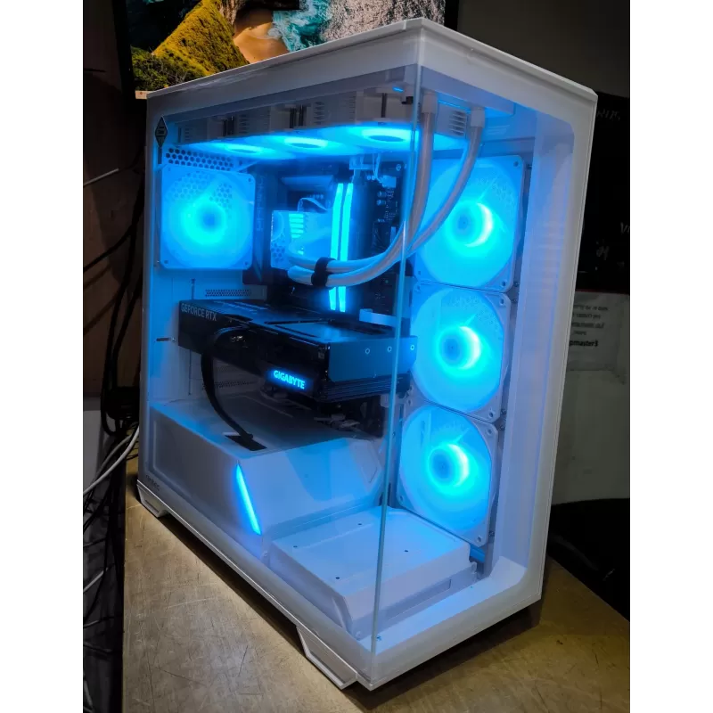מחשב גיימינג מקצועי - AMD Ryzen 7 7700 + RTX 4070 SUPER 12GB VRAM + 32GB RAM - G-PRO-391