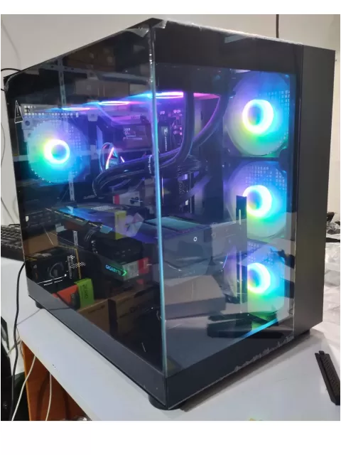 מחשב גיימינג מקצועי - AMD Ryzen 9 9900X + RTX 5090 32GB VRAM + 64GB RAM - G-PRO-668