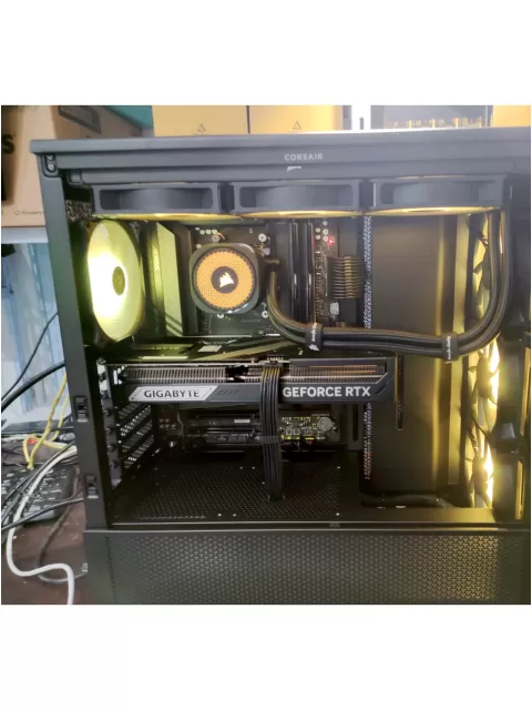 מחשב גיימינג מקצועי - AMD Ryzen 9 9950X3D + RTX 5080 16GB VRAM + 64GB RAM - G-PRO-937