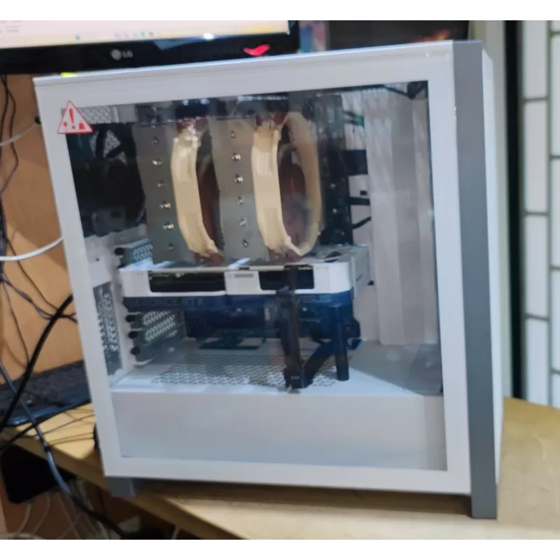 מחשב גיימינג מקצועי - Intel Core i7 14700K + RTX 4070 12GB VRAM + 32GB RAM - G-PRO-213