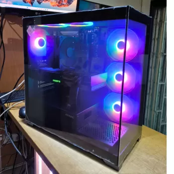 מחשב גיימינג מקצועי - AMD Ryzen 7 7800X3D + RX 7800 XT 16GB VRAM + 32GB RAM - G-PRO-392