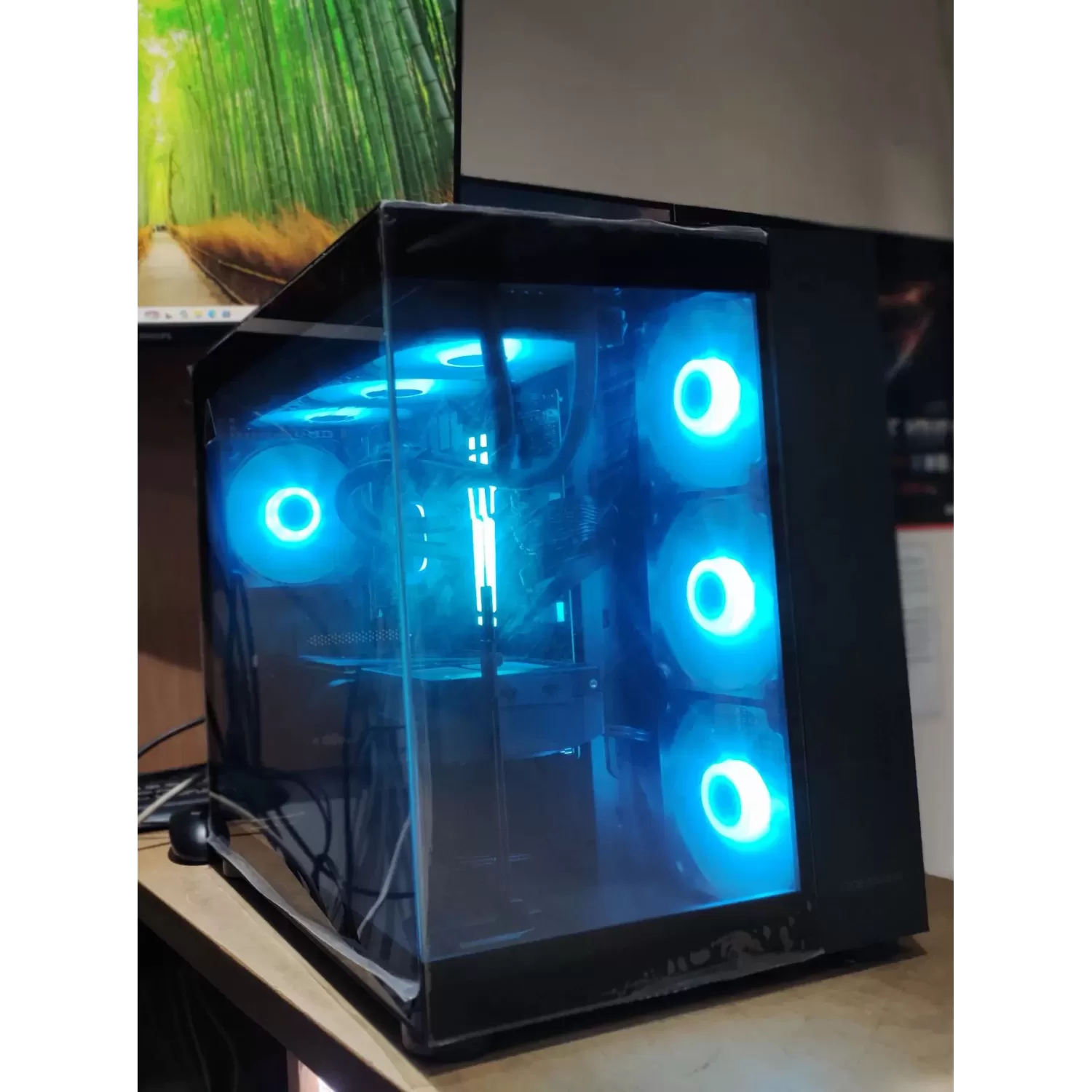 Игровой ПК Pro - AMD Ryzen 7 7800X3D + RTX 5080 16GB VRAM + 32GB RAM - G-PRO-662