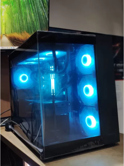 מחשב גיימינג מקצועי - AMD Ryzen 7 7800X3D + RTX 5080 16GB VRAM + 32GB RAM - G-PRO-662