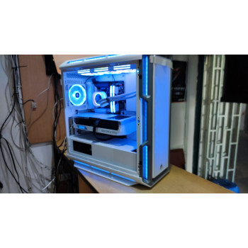 מחשב גיימינג RAM:64GB SSD:2TB G-PRO-255 NVIDIA GeForce RTX 4090 Ryzen 9 7950X3D