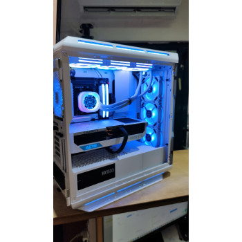 מחשב גיימינג RAM:64GB SSD:2TB G-PRO-255 NVIDIA GeForce RTX 4090 Ryzen 9 7950X3D