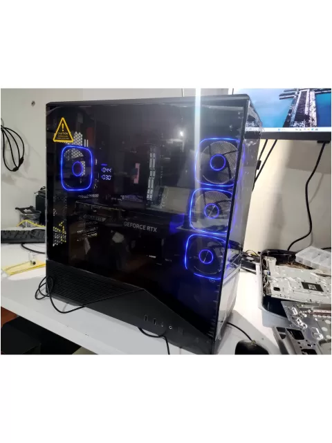 מחשב גיימינג מקצועי - AMD Ryzen 7 7700 + RTX 5070 12GB VRAM + 32GB RAM - G-PRO-854