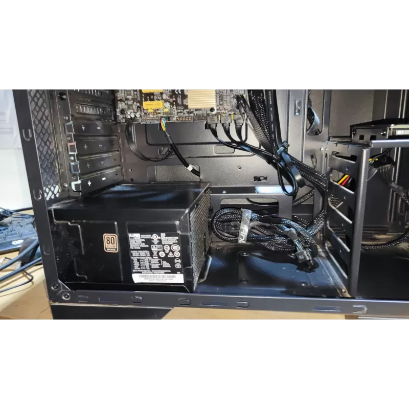 מחשב נייח ביתי מחודש COMP-MASTER 57722 Intel Pentium G3220 8GB HDD:750GB