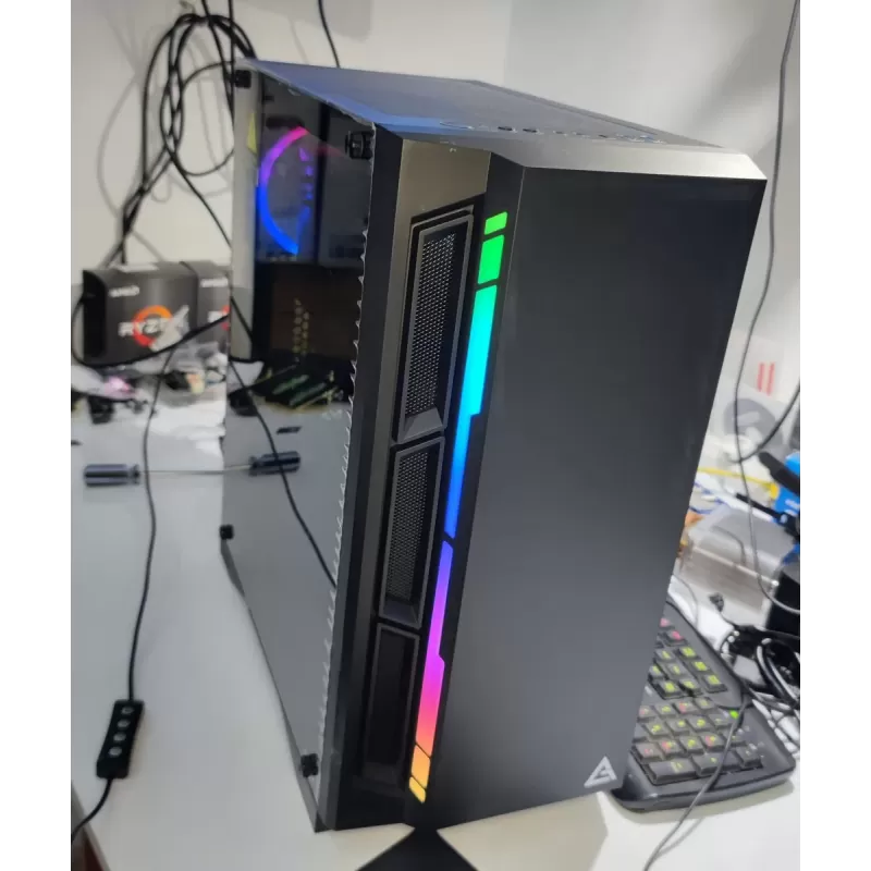 מחשב נייח גיימינג COMP-MASTER 53125 Intel Core i7-7700 16GB GTX 1070 SSD:1TB