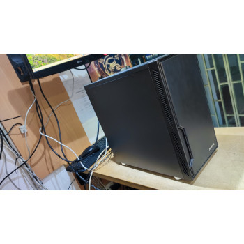 תחנת עבודה RAM:32GB SSD:1TB W-76 Core i7 12700