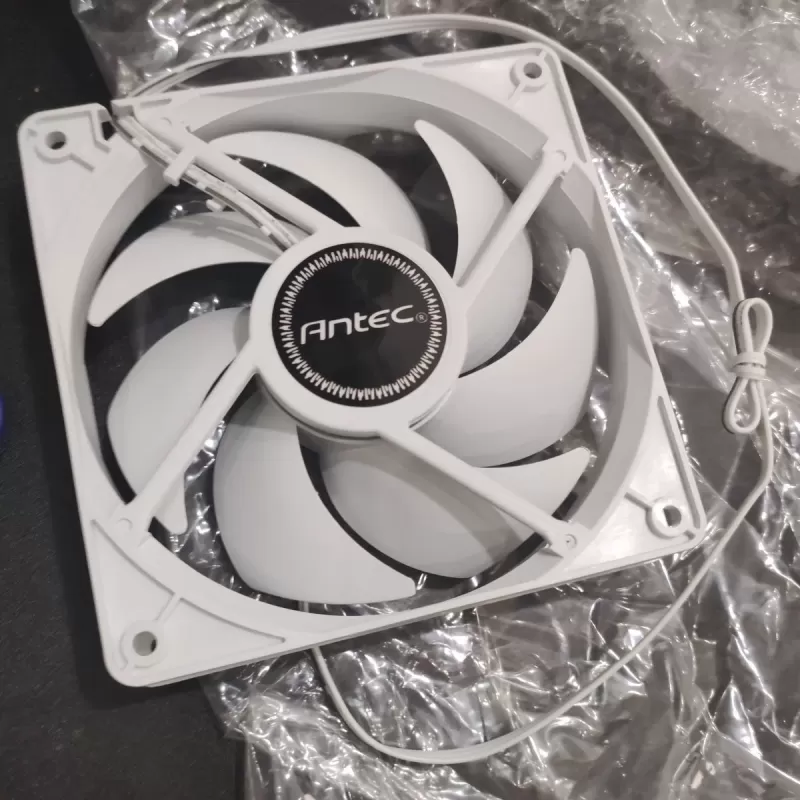 Case Fan Antec 120mm Color:white