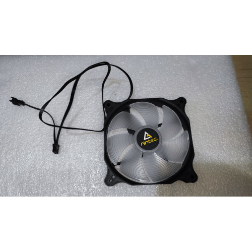 מאוורר למארז Antec OEM CASE FAN 120MM ARGB 3 PIN + ARGB 120mm OEM, ללא אריזה..