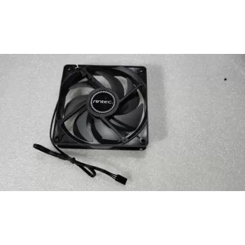 מאוורר למארז Antec 120MM REVERSE FAN 120mm צבע שחור