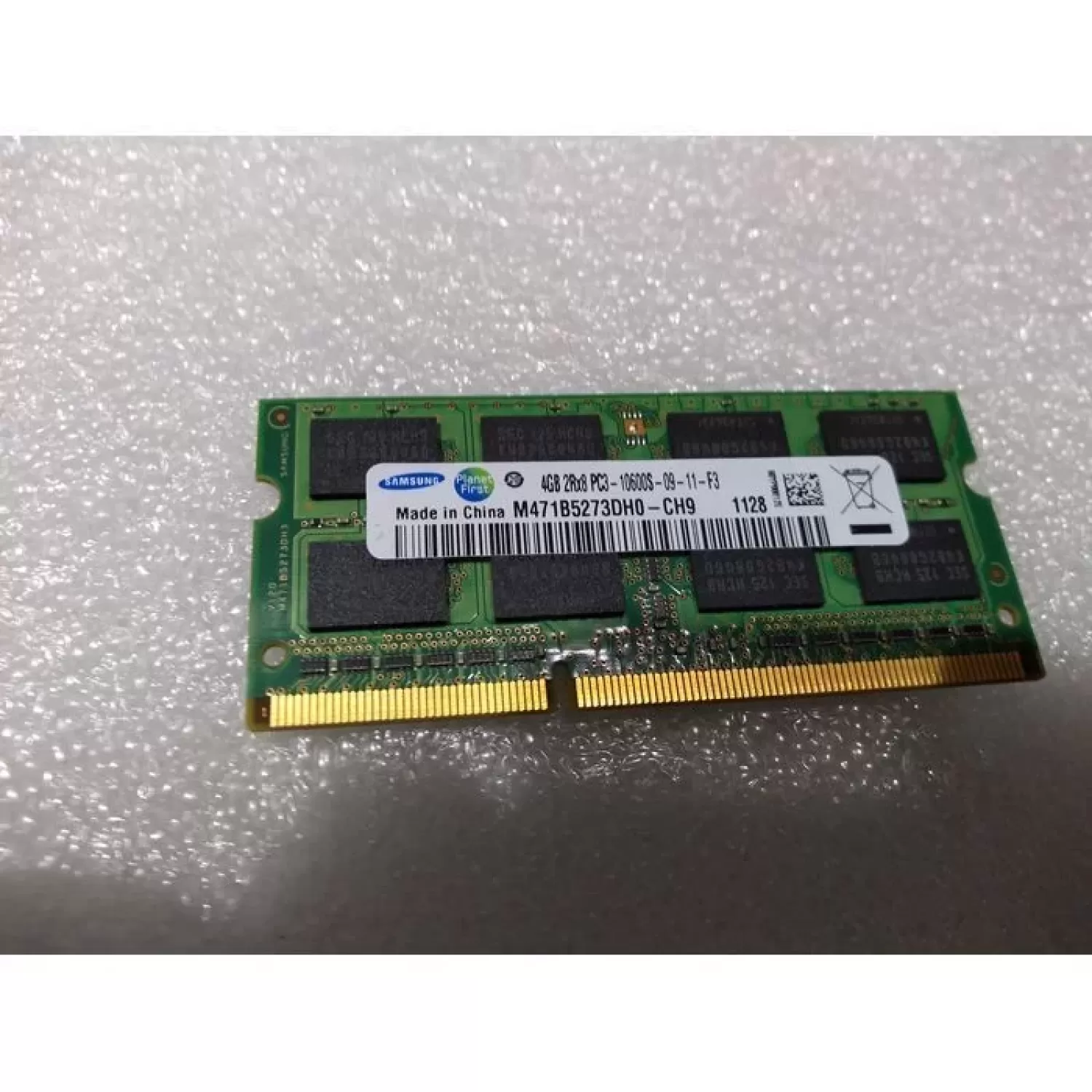 SODIMM memory Samsung M471B5273DH0-CH9 4GB DDR3 SO-DIMM 1333MHz 1.5V