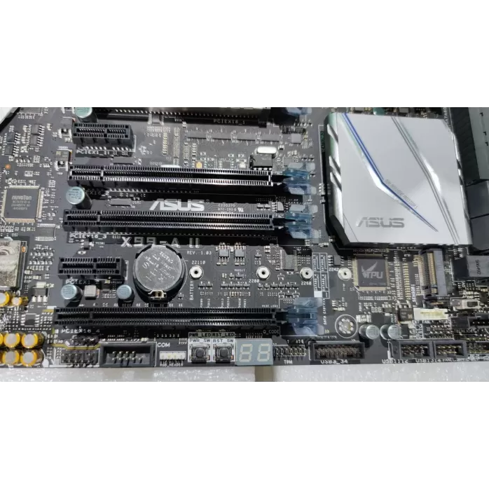 לוח אם Asus X99-A II DDR4 DIMM LGA2011-3 מצב:משומש