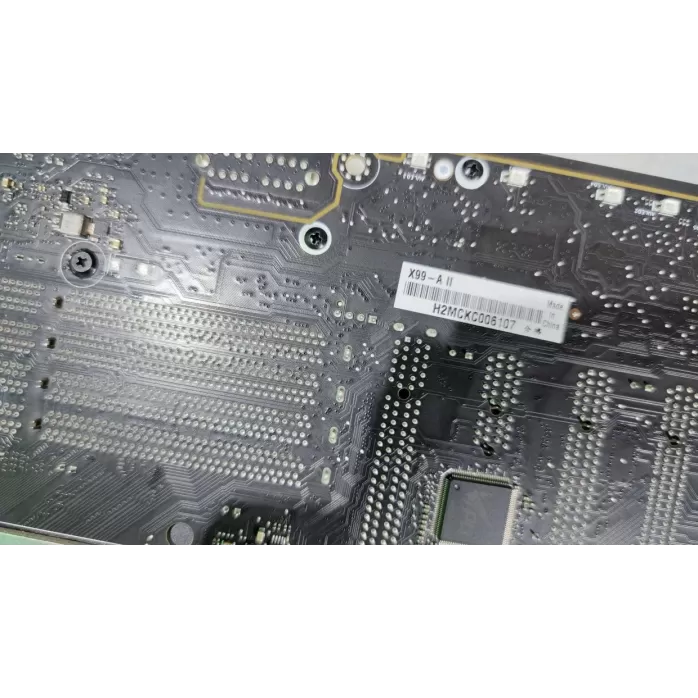 לוח אם Asus X99-A II DDR4 DIMM LGA2011-3 מצב:משומש