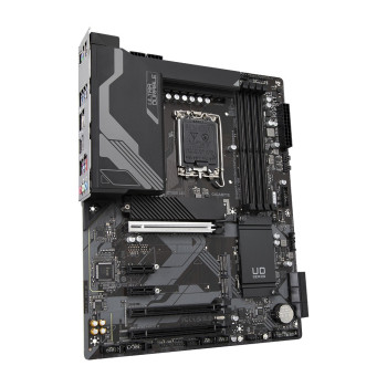 לוח אם Gigabyte Z790 UD DDR5 LGA1700