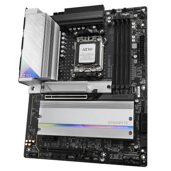 לוח אם Gigabyte B650 AERO G DDR5 AM5